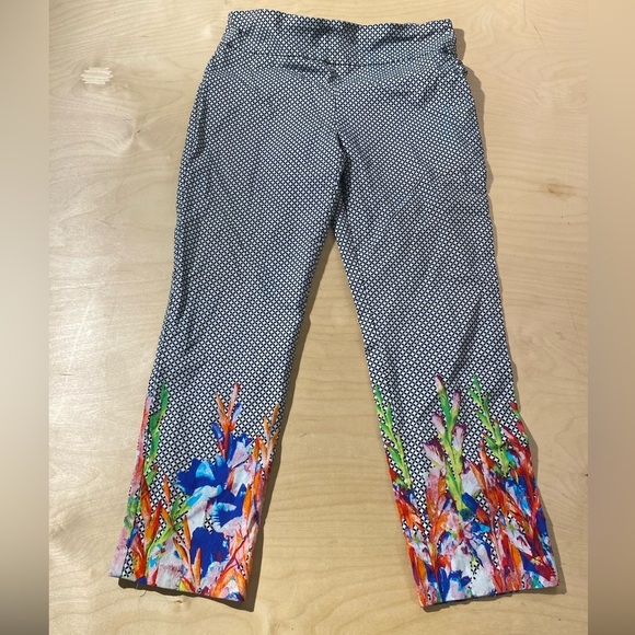 Attyre Black and White Geometric Ankle Pants 14 (NX) - Picture 3 of 13